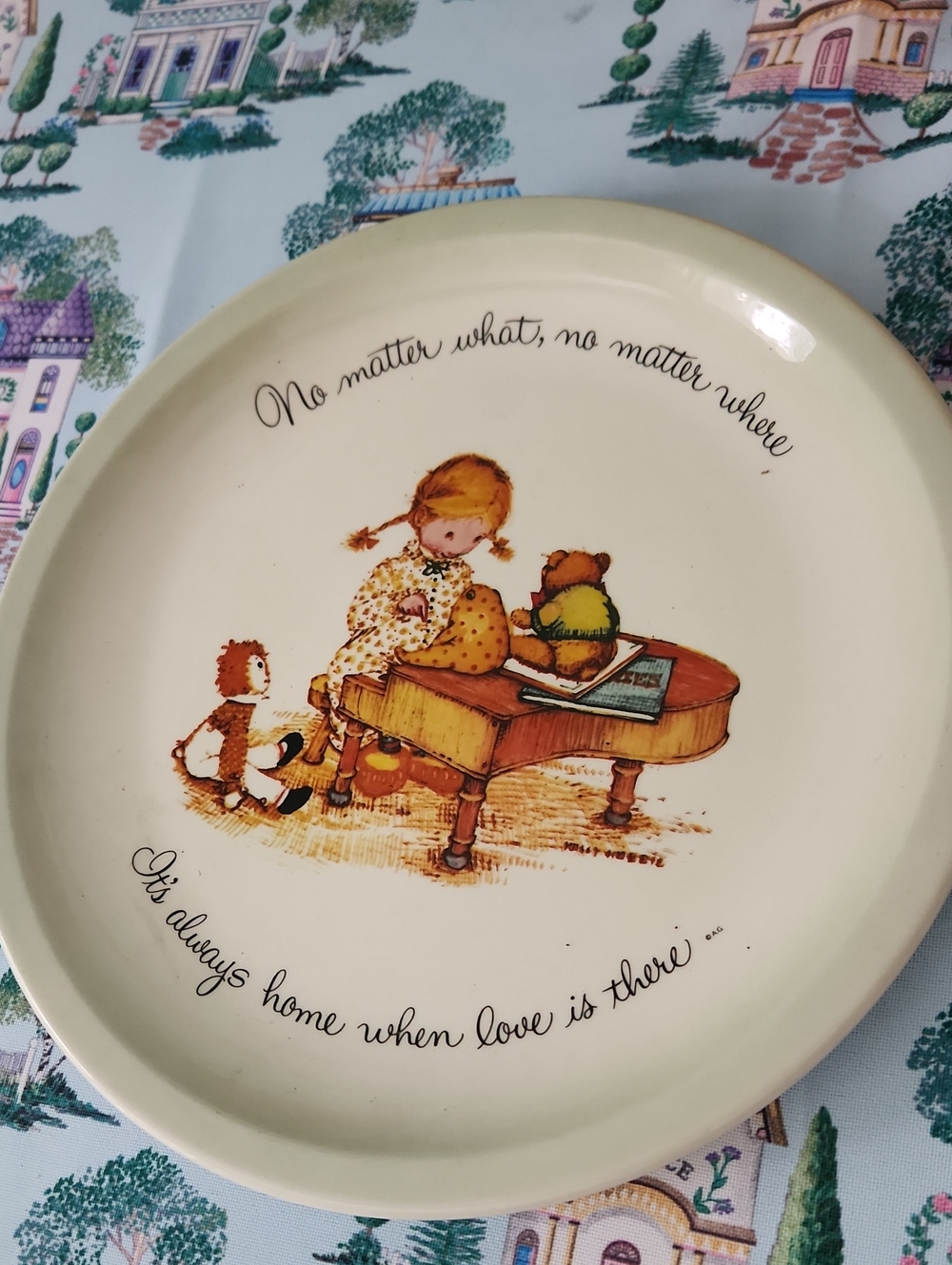 Holly Hobby Plate